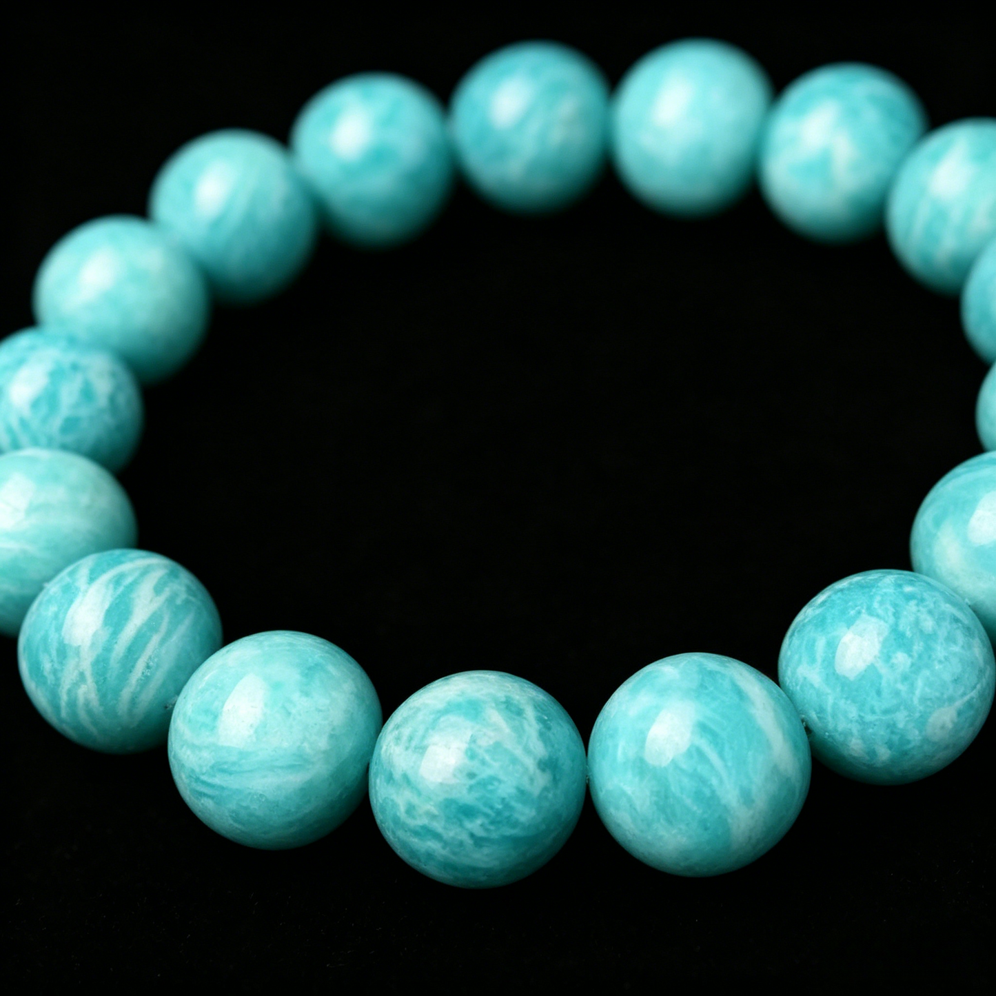 Aquamarine Bracelet 8mm (Third Eye Chakra)